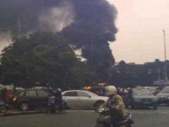 Bus TransJ Terbakar, Lalu Lintas di Tugu Tani Macet