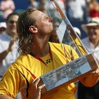 Nalbandian & Roddick Menang di Kandang Sendiri