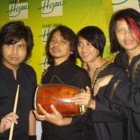 GIGI Sepanggung Bareng Incubus