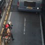Gesitnya Bikers Terobos Busway
