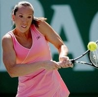 Jankovic Melaju dengan Mudah