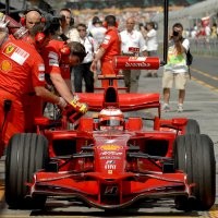 Ferrari Dikritik di Negeri Sendiri