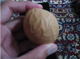 Telur Bertuliskan Kalimat Syahadat Hebohkan Warga Ciputat