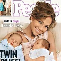 Jennifer Lopez Pamer Bayi Kembar Lewat Foto