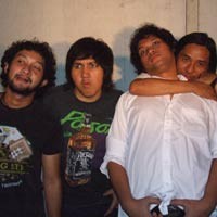Naif Bikin Lagu Bencana Alam