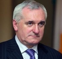 PM Irlandia Mundur 6 Mei