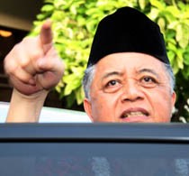 Pak Tjip: Waspadai Pengijon Politik