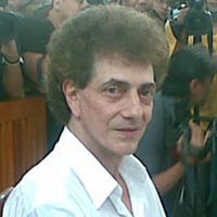 Ahmad Albar Terancam Penjara 9 Tahun