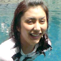 Tyas Mirasih Digaet Penyanyi Belanda