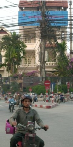 Jalan Raya Tanpa Lampu Merah 