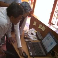 Sehari Dijagokan Quick Count, Heryawan Kunjungi Media