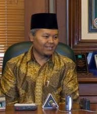 Hidayat Ditawari Pendamping Sehari Setelah Istrinya Wafat