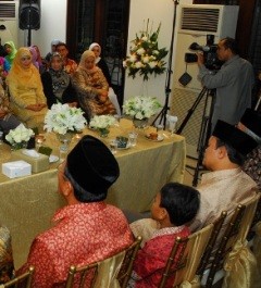 Menyaksikan Hidayat Nurwahid Melamar dr Diana