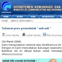 Situs Kominfo Itu Mobil Tua yang Bobrok