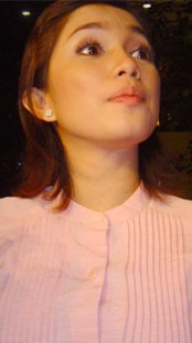 Jadi Peragawati, Ussy Sulistiawaty Minder Kurang Tinggi