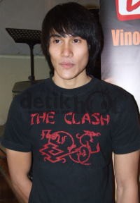 Vino Bastian Jualan Karcis Bioskop