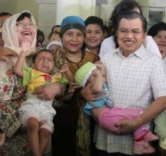 Menkes: Saya Tak Anti AS & WHO, Hanya Anti Kezaliman