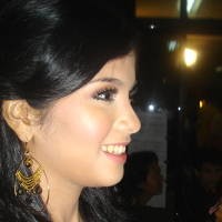 Annisa Pohan Berkhayal Anak Pakai Batik