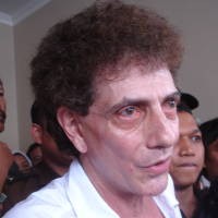 Ahmad Albar Pasrah Gagal Membela Diri 