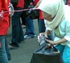 Rejeki Pemulung di Hari Buruh