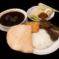 Bersantap Rawon Setan di Bandung