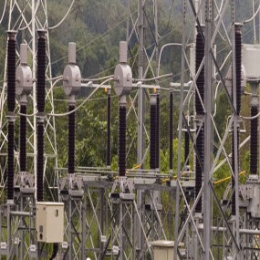 PLN Rampungkan Pinjaman Dalam Negeri Proyek Pembangkit