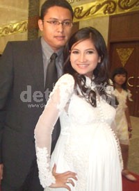 Tambah Montok, Natalie Sarah Pilih Baju Ketat
