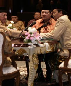 Aha! Ada Klinik Mini di Resepsi Pernikahan Hidayat