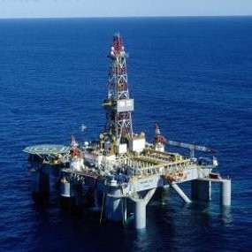 Spekulan Kerek Harga Minyak Mendekati US$ 126