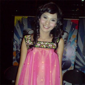 Terlihat Amatir, Safira Tersisih dari Idol