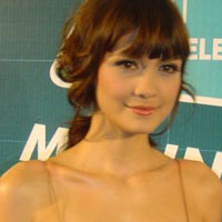 Luna Maya Ogah Nikah Sebelum Keliling Dunia 