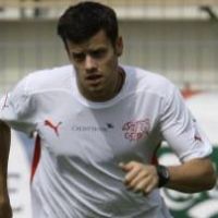 Swiss Bawa Mueller dan Barnetta