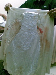 FPI Menyerbu, Hujan Uang, dan Ledakan Pabrik Plastik dalam Foto