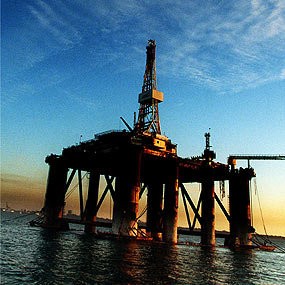 Harga Minyak Mentah RI Tembus US$ 124,67 per Barel