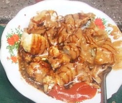 Makan Siomay Yukk...