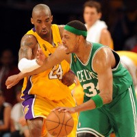 Kobe Perkecil Ketinggalan Lakers