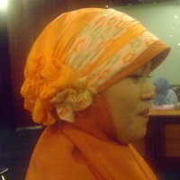 Tampil Cantik Berkerudung ala Rabbani