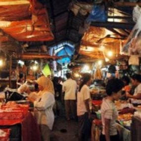Pasar Tradisional Tiru Konsep Fifth Avenue & Champs-Elysees