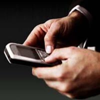 Hukum Operator Kartel SMS agar Jera
