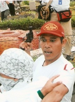 Pria Berpistol Itu Iskandar Namanya