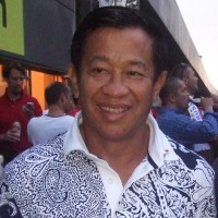 Refreshing, Agum Gumelar Nonton Euro di Wina