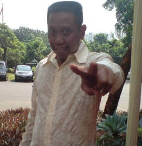 Pernah Beli Bajakan, Tukul Miris Albumnya Dibajak