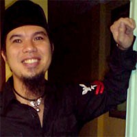 Dhani: Saya Lebih Pantas Mengasuh Anak-anak
