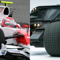 Batmobile Beraksi di Silverstone