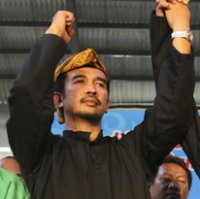Taufikurahman Tandatangan Kontrak Politik dengan Komnas PI