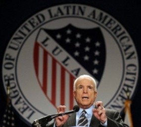 McCain: Bunuh Rakyat Iran dengan Rokok