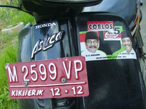 Motor Berplat Merah di Kampanye Pakde Karwo