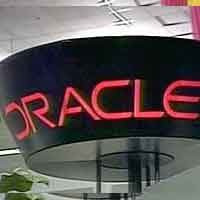 Laba Oracle Melonjak 26%