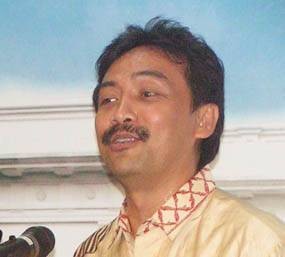 Andi Mallarangeng & Sepeda Tua