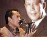 Sutiyoso Siap Hajar Malaysia